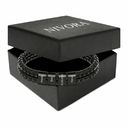 Pulsera de Cuero con Cuentas Grabadas