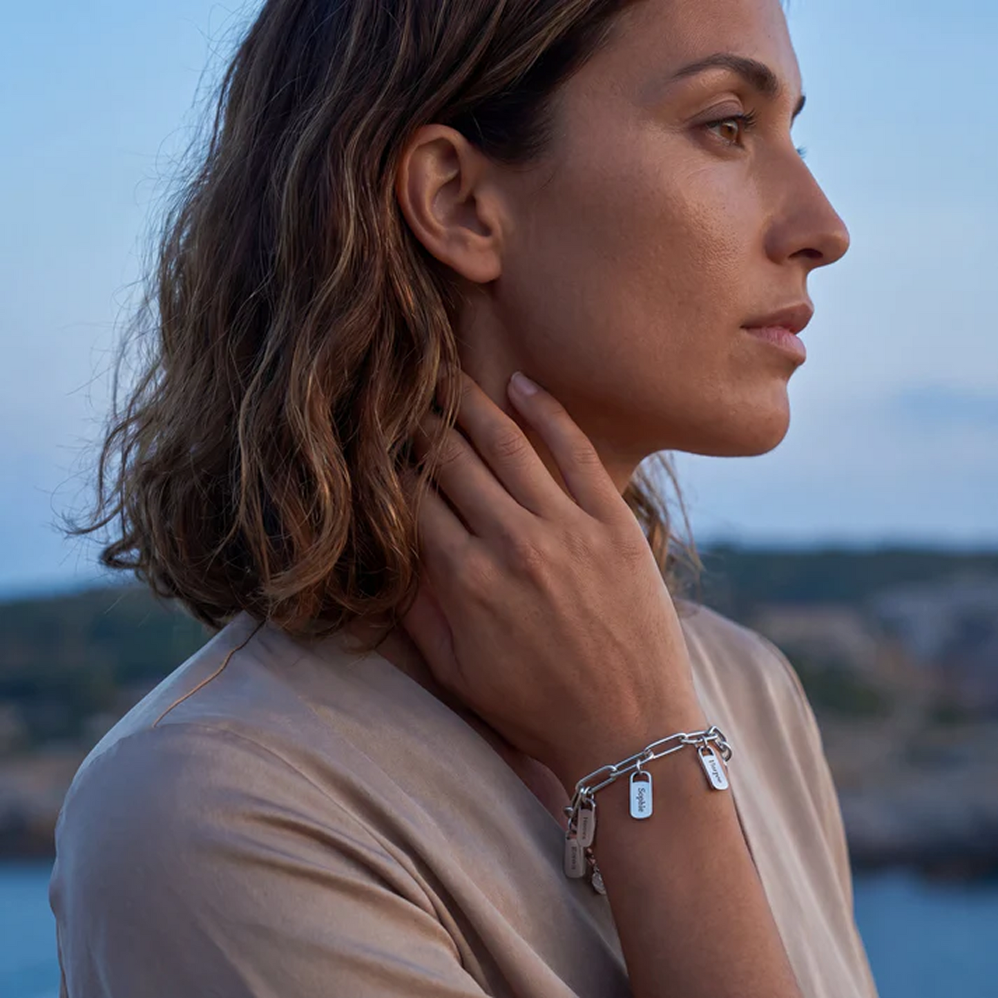 Personalisiertes Armband mit Gravurplättchen