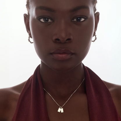 Willow Graviertes Initialen-Halsband