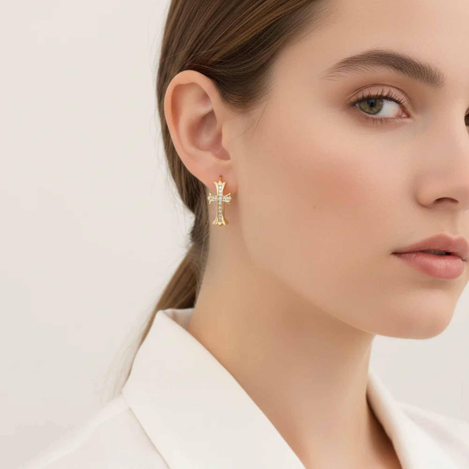 Aros con Colgante de Cruz