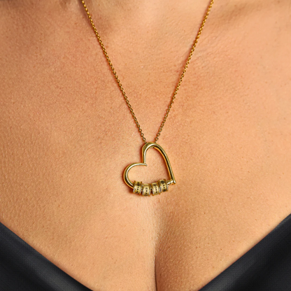 Collar grabado "Corazón de la familia"