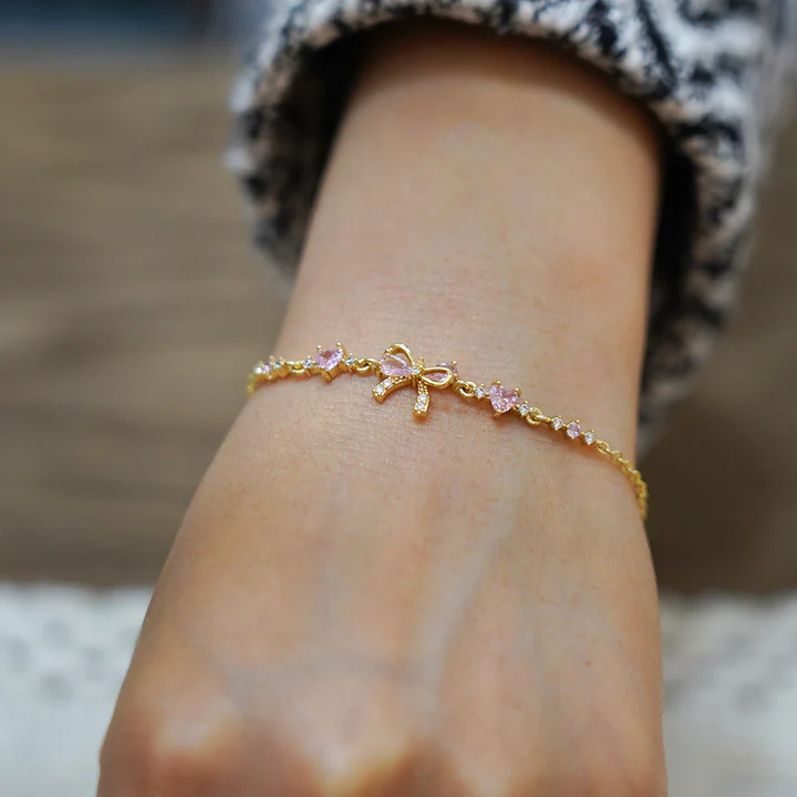 Armband mit Schleife