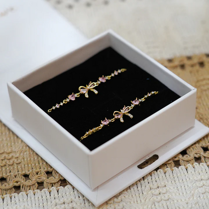 Armband mit Schleife
